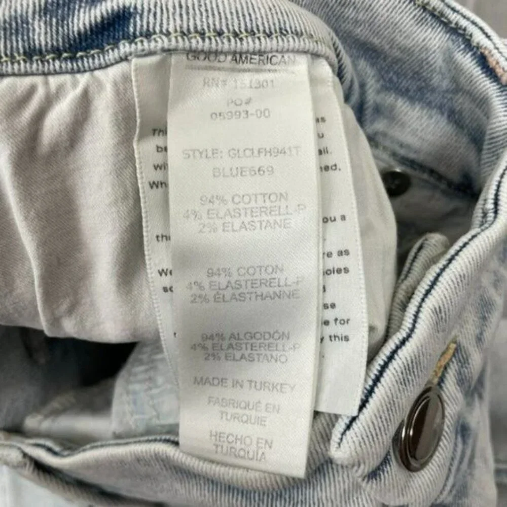 Good American Good Legs Crop Long Fray Hem High Rise Skinny Jean Light Wash 18